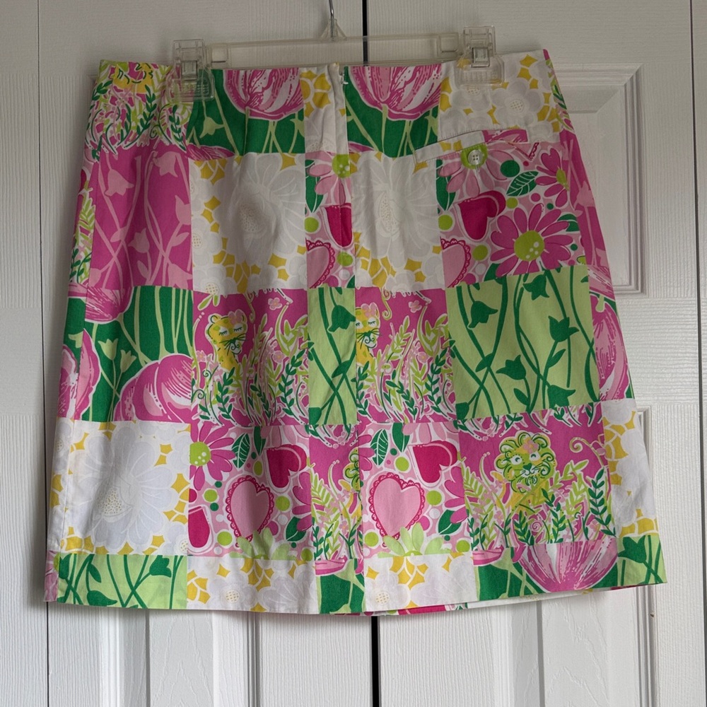 Women’s Lilly Pulitzer Skirt Size 10 in Multi Derby Derby Patch Print. - Picture 2 of 3